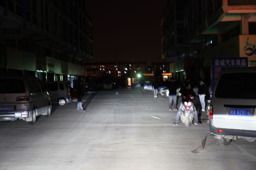 nEO_IMG_鋪路2