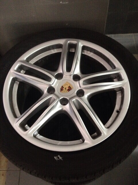 00panamera4輪轂輪胎 前5
