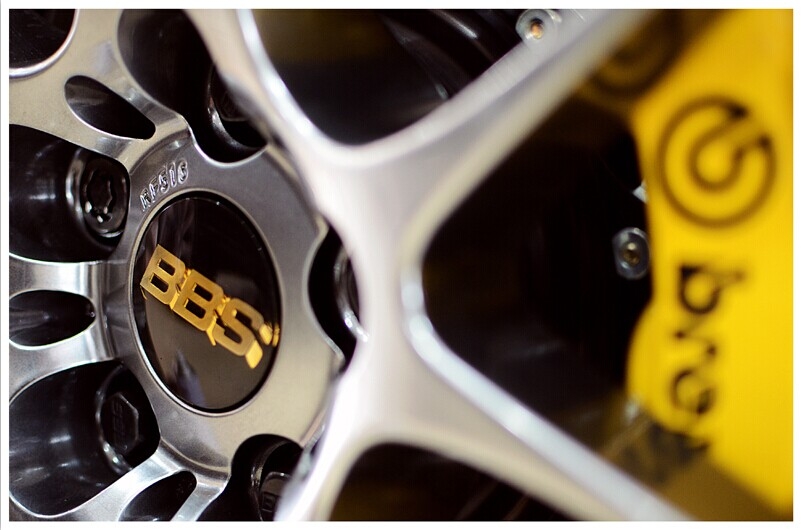 Glof r三合一儀表 bbs輪轂 kw避震 ife排氣 brembo前六卡鉗9