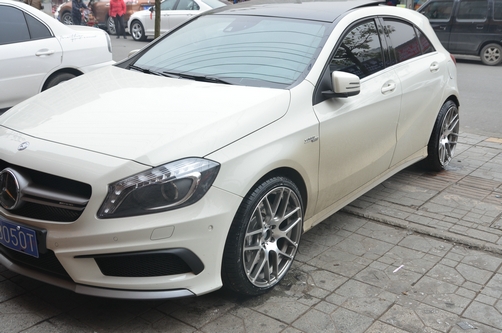奔馳A45 升級19寸 k181 槍灰車面 (8)