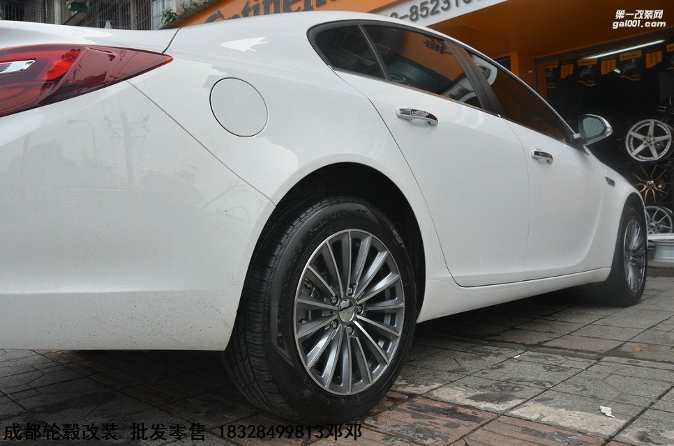 別克君威換裝17寸 槍灰車面 (4)