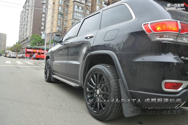 JEEP大切諾基 定制20寸刀鋒鍛造輪轂裝車 (21)