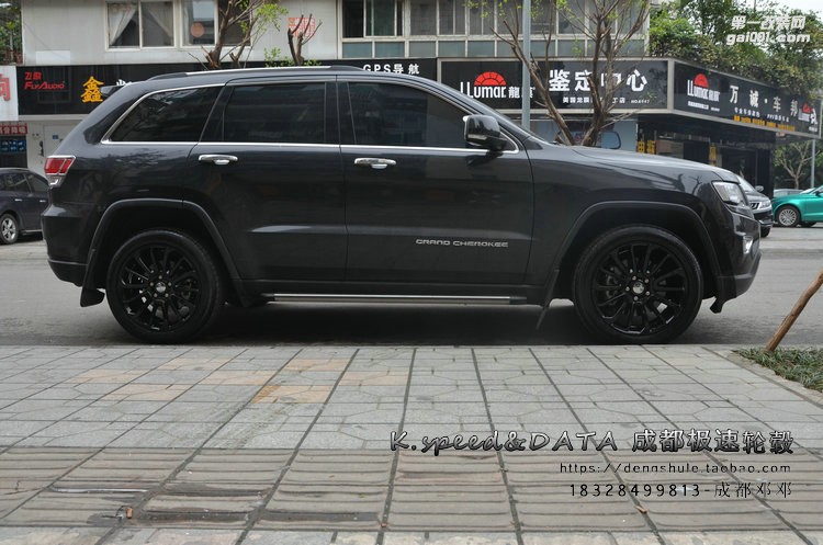 JEEP大切諾基 定制20寸刀鋒鍛造輪轂裝車 (15)