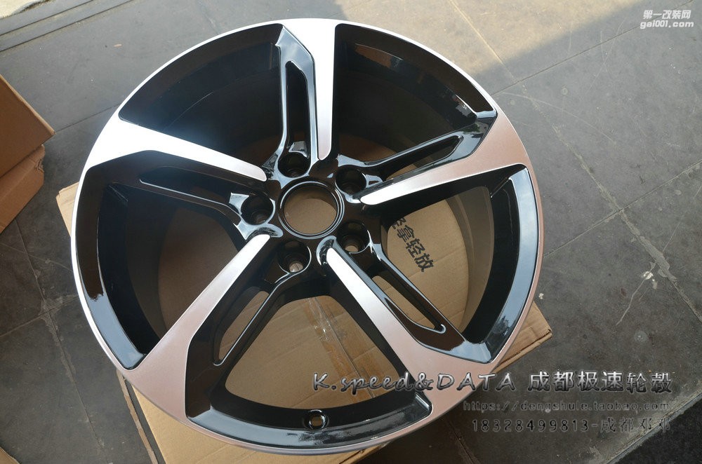 奧迪A3 升級(jí)18寸 雅泛迪 刀鋒輪轂 黑色車面 (5)