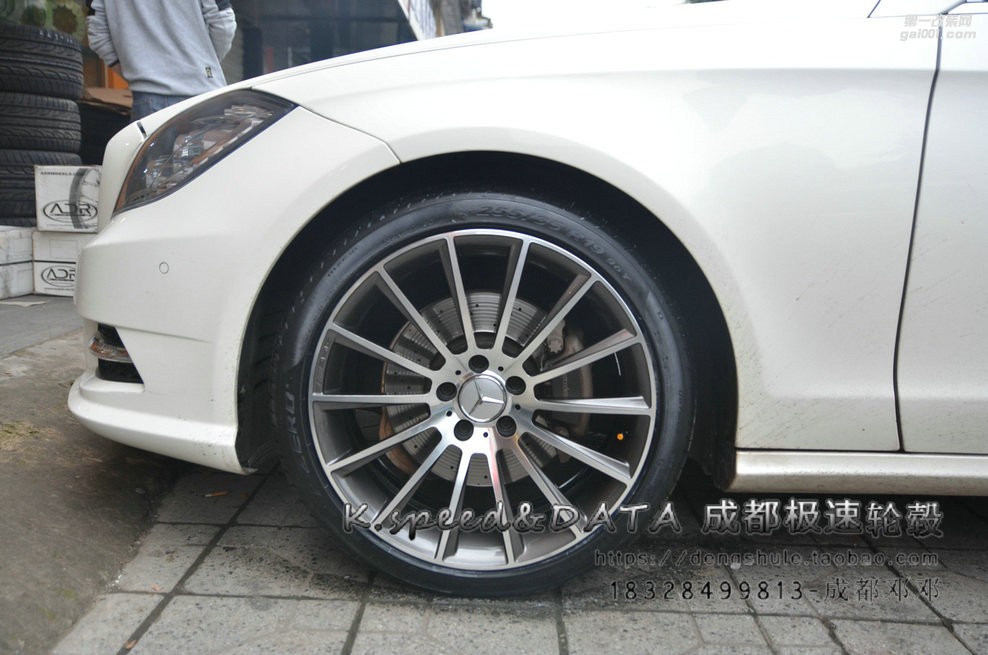 奔馳CLS 300 升級(jí)19寸 定制鍛造輪轂裝車 (5)