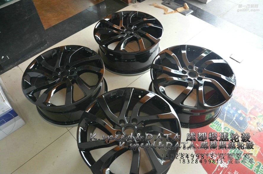 路虎發(fā)現(xiàn)神行  升級(jí)19寸  原裝款式輪轂裝車 (3)