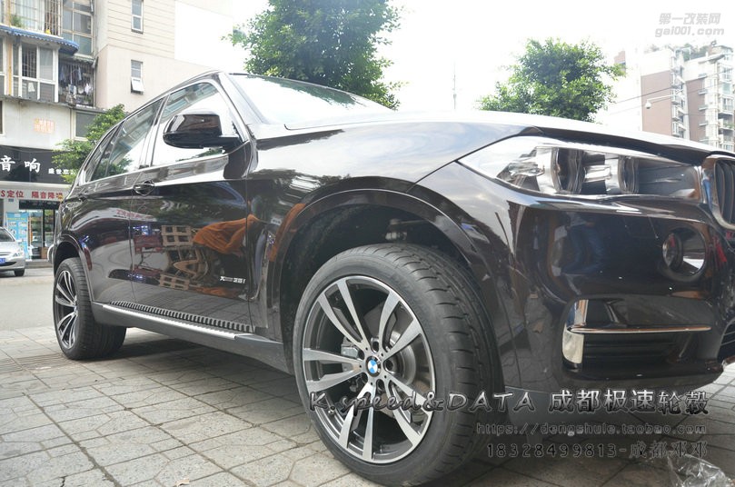 寶馬X5  升級20寸 定制469M 鍛造輪轂 裝車 (9)