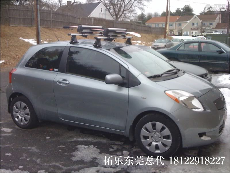 Yaris_Thule1_01