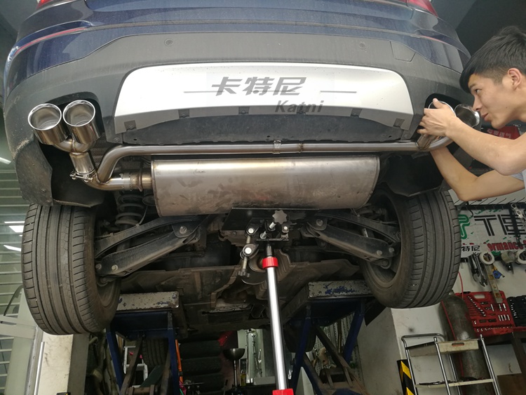 寶馬X4排氣管改裝雙邊