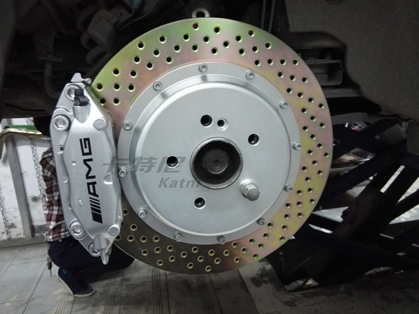 奔馳GLK300改裝Brembo（F50F40）剎車
