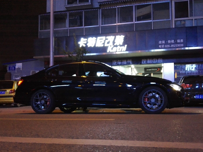 寶馬328i改裝AP前6后4剎車