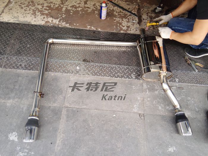 長(zhǎng)安逸動(dòng)改裝雙邊排氣管