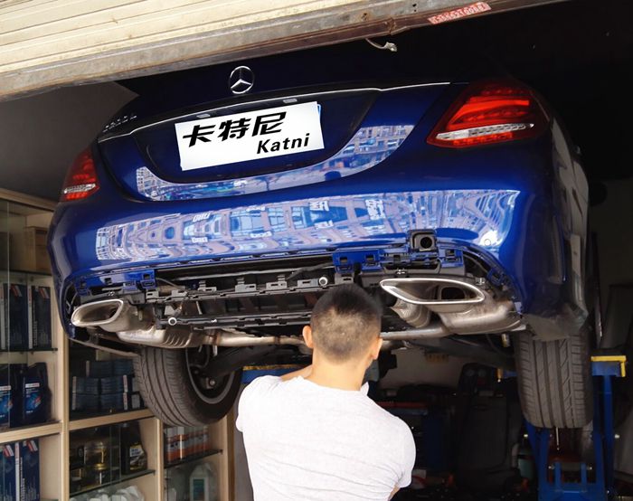 奔馳新C級(jí)W205改裝AMG四出排氣管