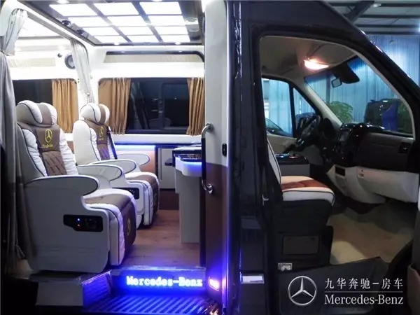 九華房車—奔馳旅居車 九華房車—奔馳旅居車