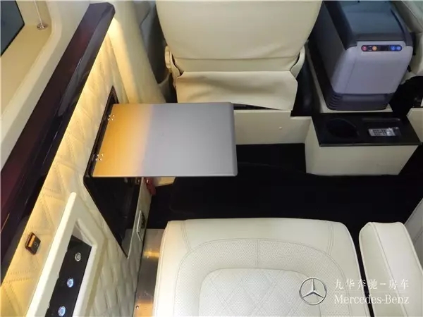 九華房車—奔馳斯賓特房車 九華房車—奔馳斯賓特房車