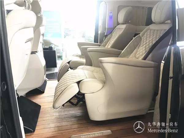 九華房車—奔馳商務房車