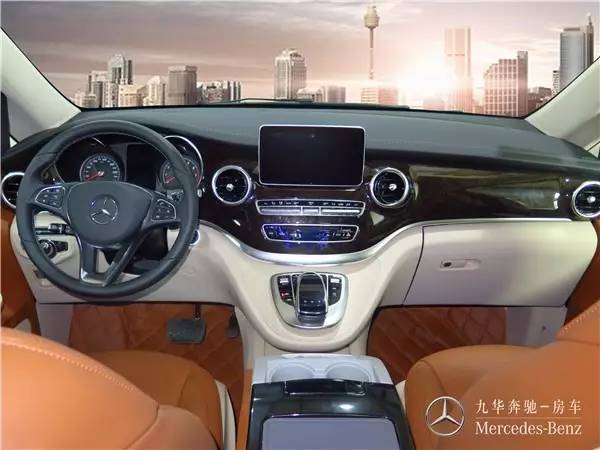 九華房車—奔馳房車