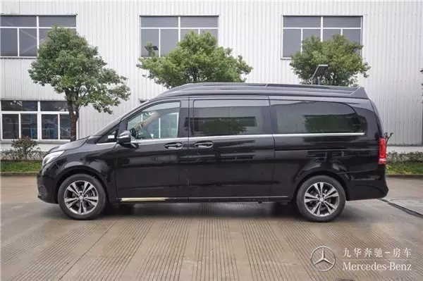 九華房車—奔馳房車