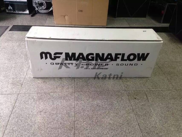 邁銳寶排氣改裝美國(guó)芒果magnaflow中尾段排氣