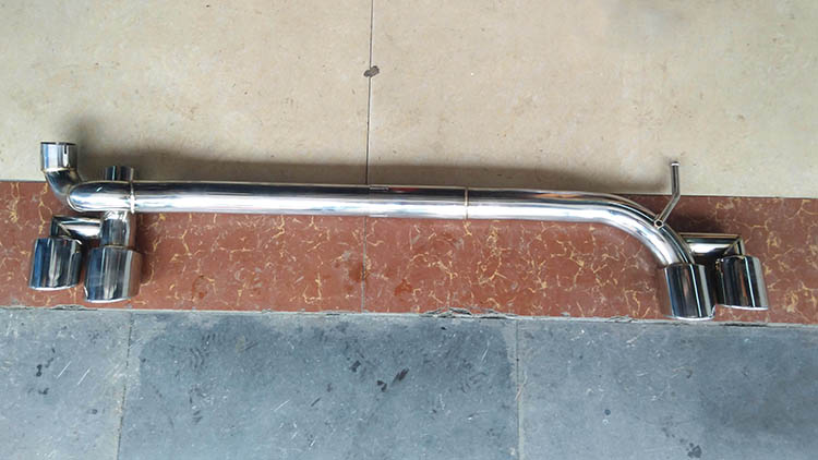 寶馬320 B48改裝四出排氣尾喉套件