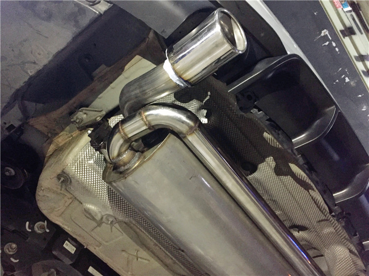 寶馬320改裝MP尾段排氣M3前杠MP后杠側裙碳纖尾翼HSR頭段