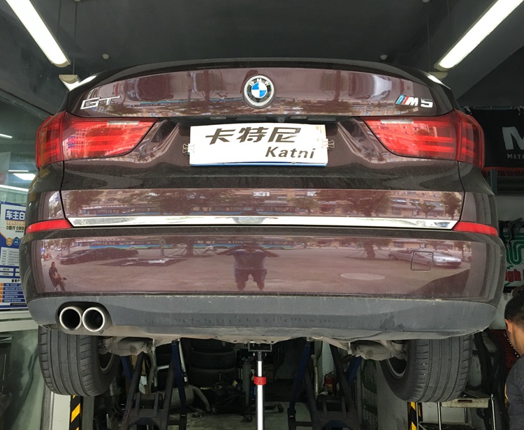 成都寶馬528GT改裝雙邊排氣管