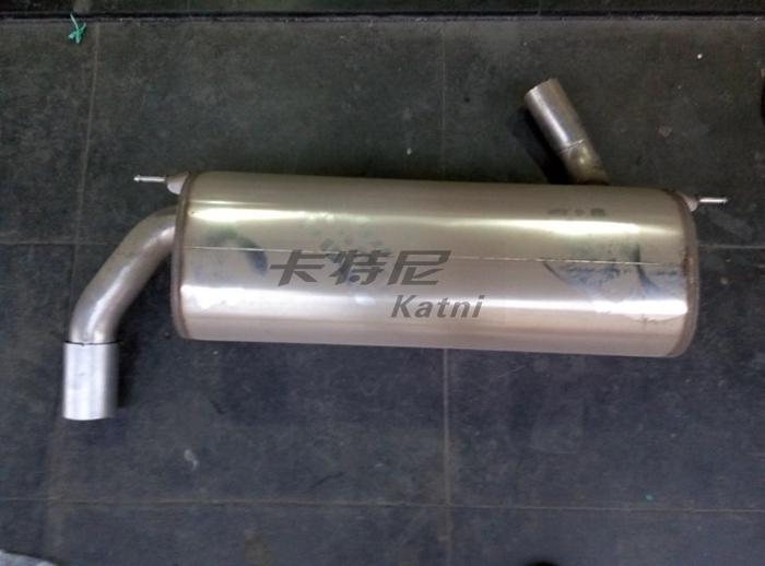 成都寶馬220排氣改裝雙邊排氣