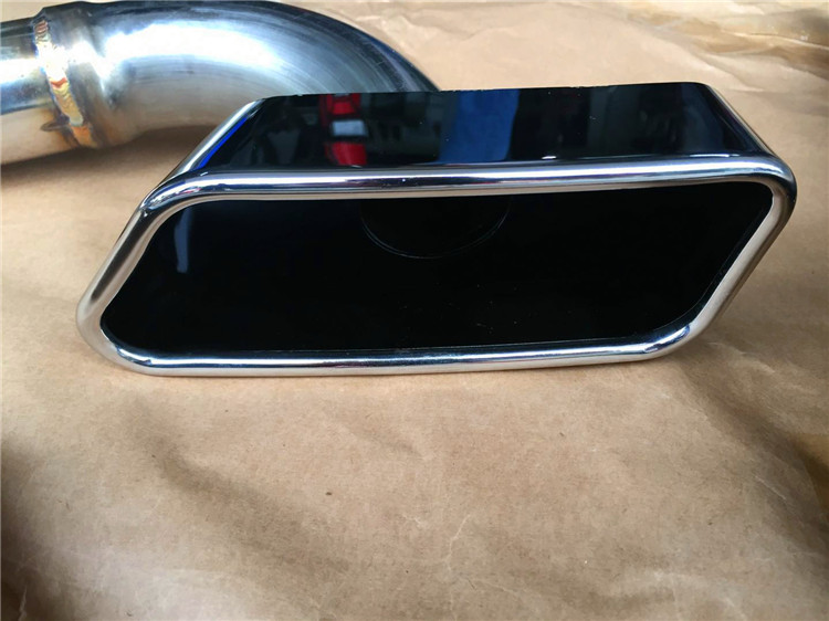 寶馬528GT改裝方口尾喉套件原廠雙邊后唇