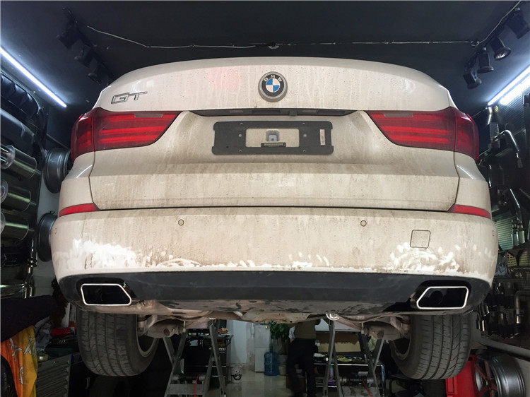 寶馬528GT改裝方口尾喉套件原廠雙邊后唇