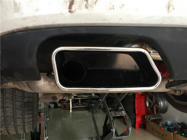 寶馬528GT改裝方口尾喉套件原廠雙邊后唇