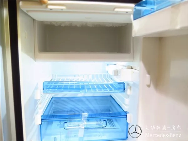 九華房車—奔馳斯賓特房車