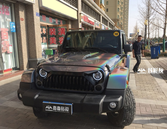 吉普牧馬人汽車(chē)改色,吉普牧馬人改色貼膜,吉普牧馬人車(chē)身改色,吉普牧馬人汽車(chē)改色加盟,吉普牧馬人南森改色貼膜,吉普牧馬人汽車(chē)改色培訓(xùn)