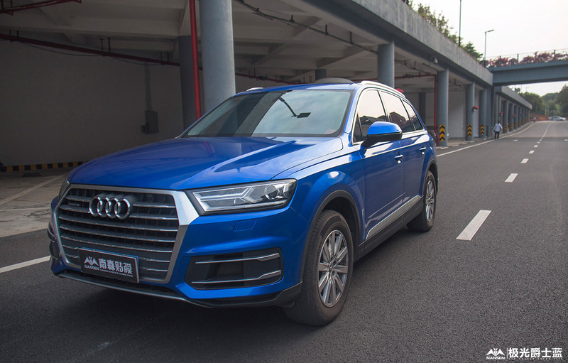 奧迪Q7汽車改色,奧迪Q7改色貼膜,奧迪Q7車身改色,奧迪Q7汽車改色加盟,奧迪Q7南森改色貼膜,奧迪Q7汽車改色培訓(xùn)