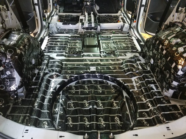 濟(jì)寧市專業(yè)汽車音響改裝鄒城大班汽車音響改裝途安L隔音降噪工程 濟(jì)寧市專業(yè)汽車音響改裝鄒城大班汽車音響改裝途安L隔音降噪工程