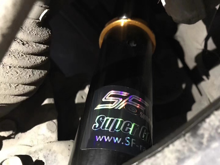 成都英菲尼迪G37改装SF-Racing绞牙避震