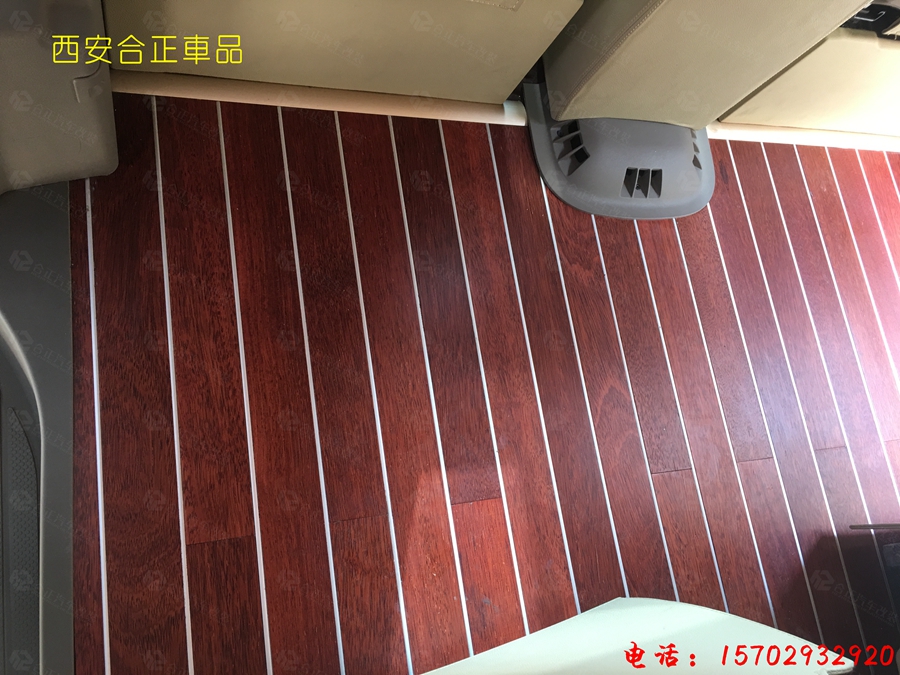 奔馳唯雅諾 (7).jpg