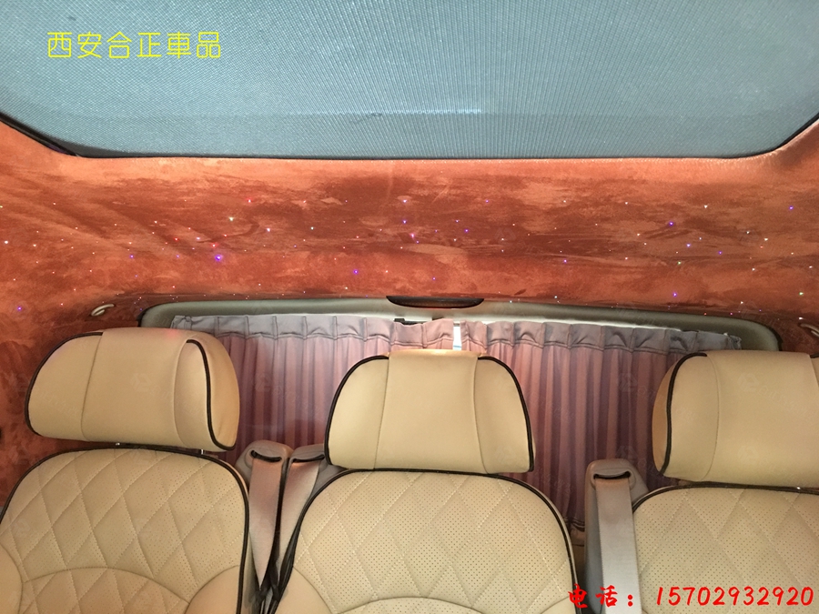 奔馳唯雅諾 (21).jpg