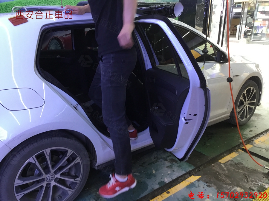 大眾高爾夫切黑頂+電動(dòng)座椅 (9).JPG