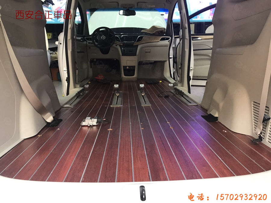 別克gl8改裝米地板 (14).JPG