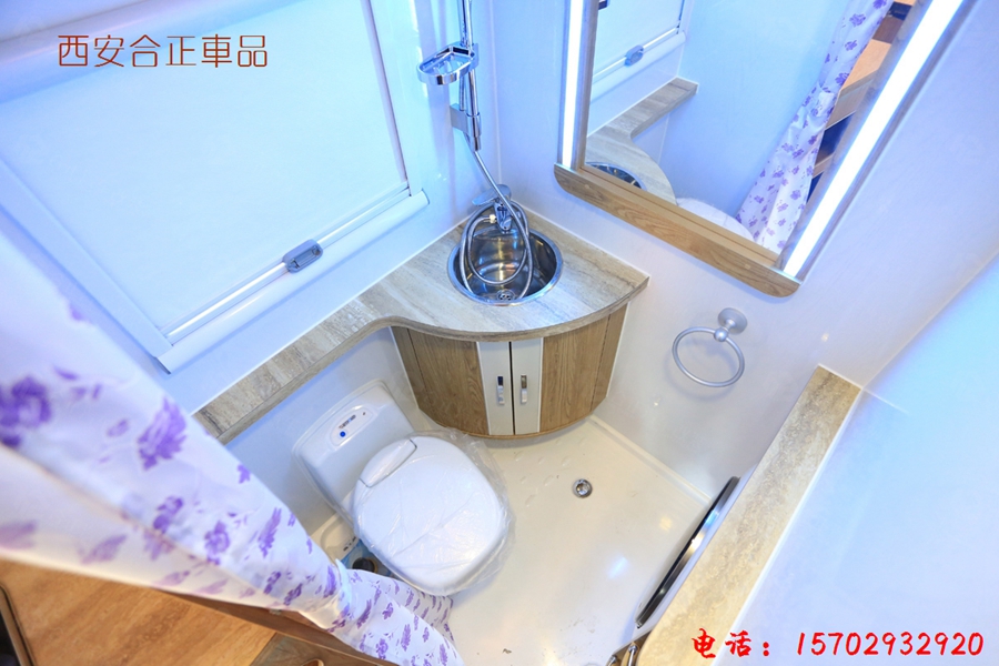 亞特房車內(nèi)飾改裝 (5).jpg