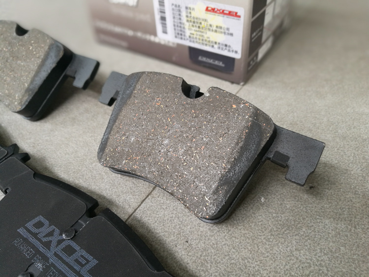 寶馬320改裝DIXCEL剎車片