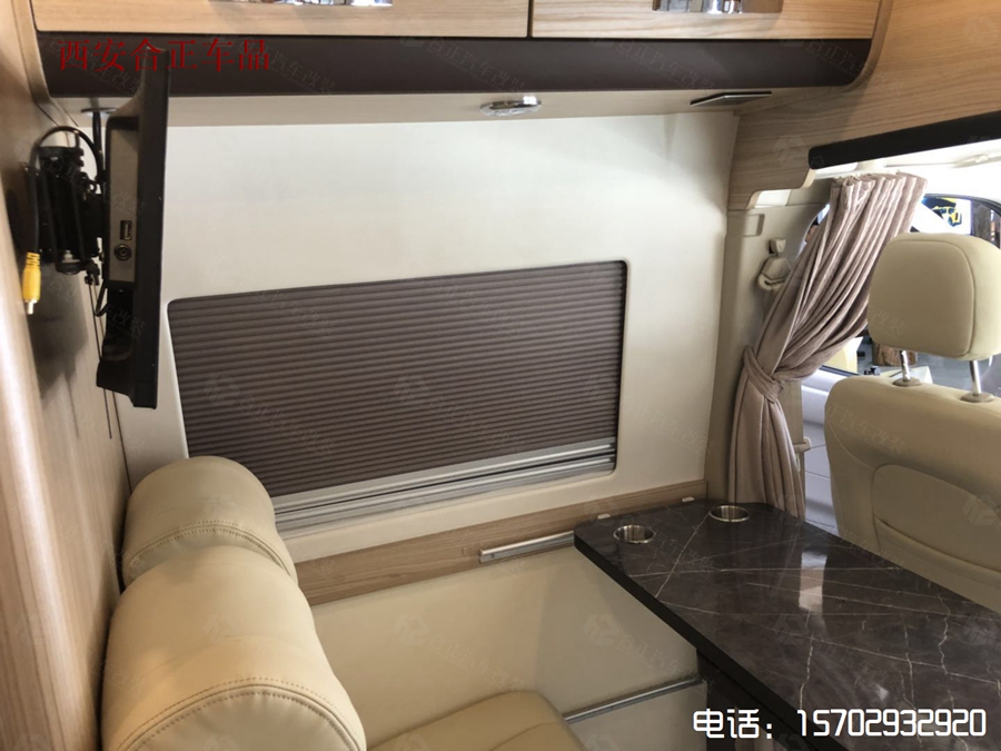大通V80改房車內(nèi)飾 (18).jpg
