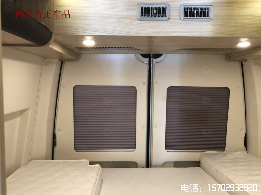 大通V80改房車內(nèi)飾 (12).jpg