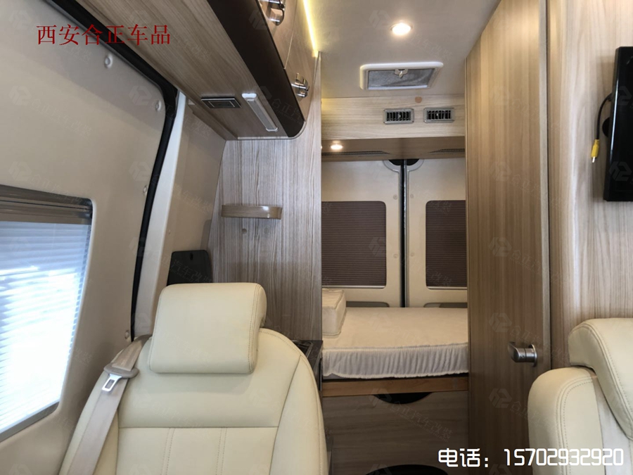 大通V80改房車內(nèi)飾 (9).jpg