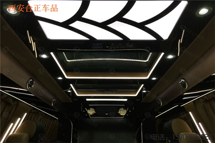 奔馳威霆改裝移動商務(wù)車