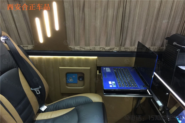 奔馳威霆改裝移動商務(wù)車