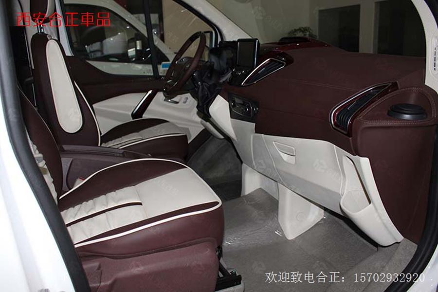 福特途睿歐內(nèi)飾改裝 (1).JPG