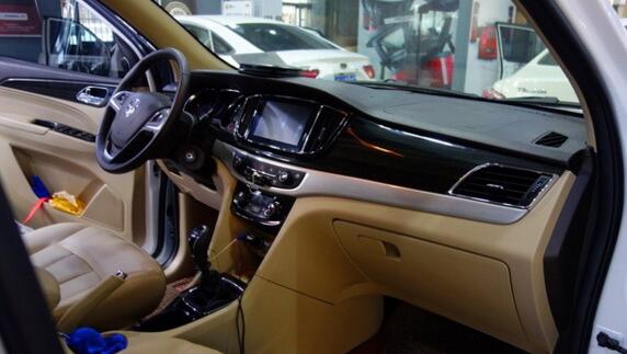 寶駿的內(nèi)飾展示