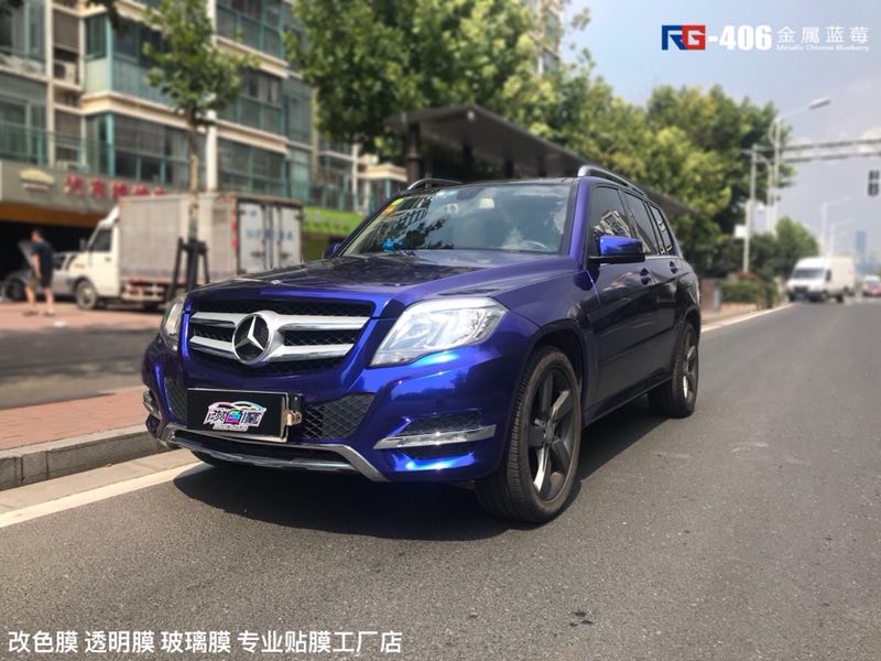 奔馳汽車(chē)改色,奔馳改色貼膜,奔馳車(chē)身改色,奔馳汽車(chē)改色加盟