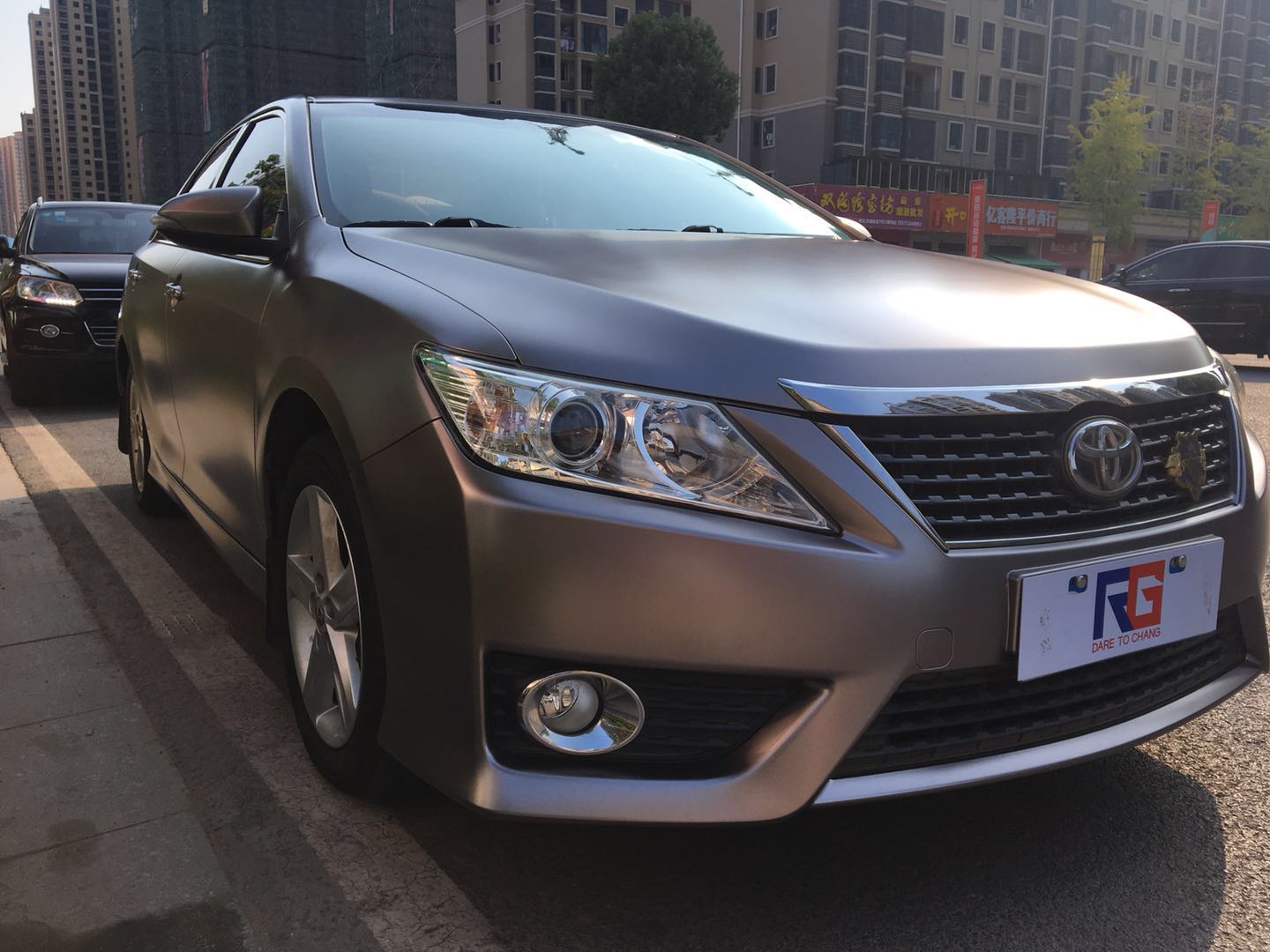 豐田凱美瑞汽車改色,豐田凱美瑞改色貼膜,豐田凱美瑞車身改色,豐田凱美瑞汽車改色加盟